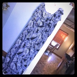 Dress, SIGNATURE COLLECTION, sz 12-14